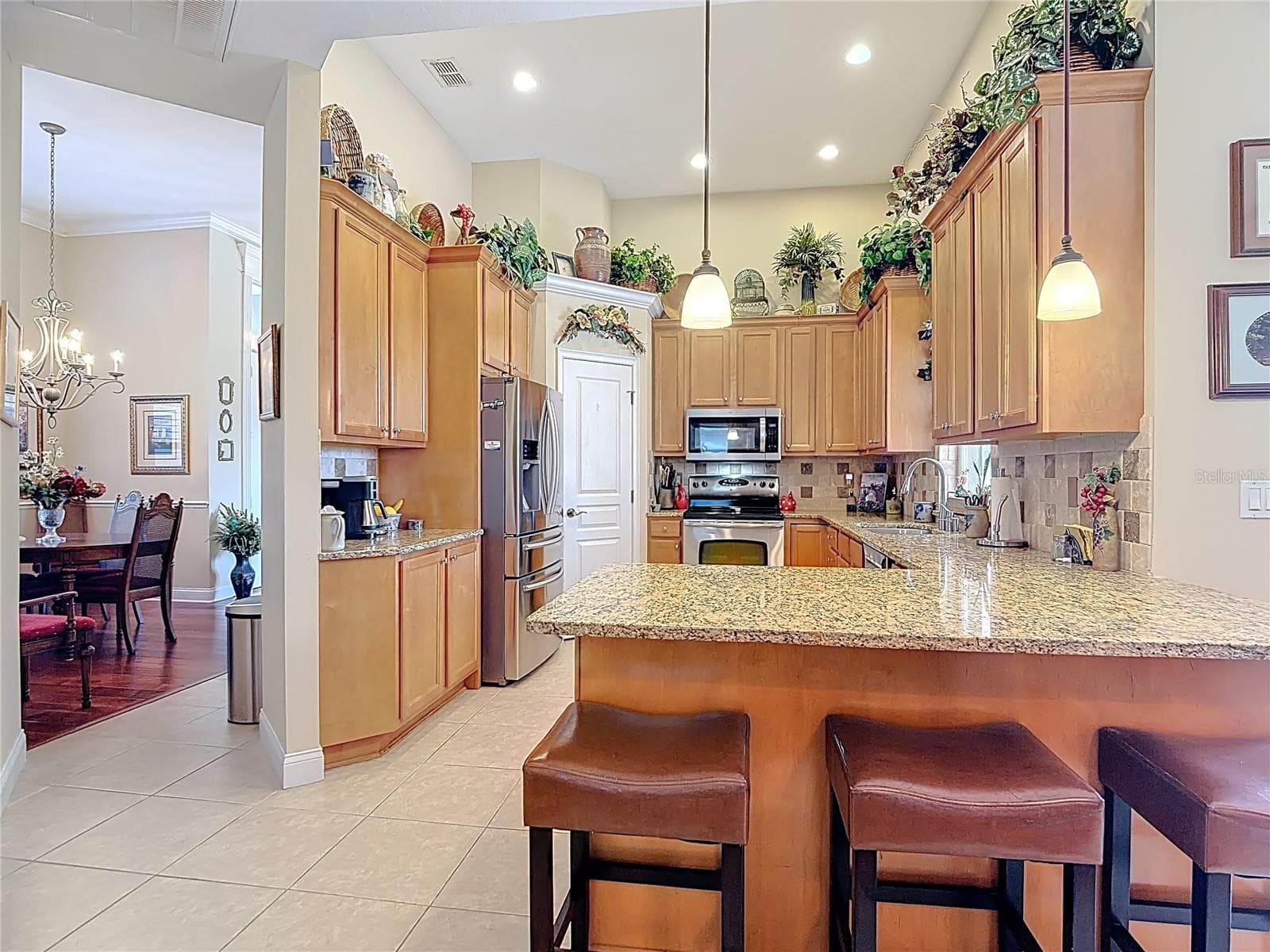 Breakfast bar - 455 OSPREY LANDING WAY, LAKELAND