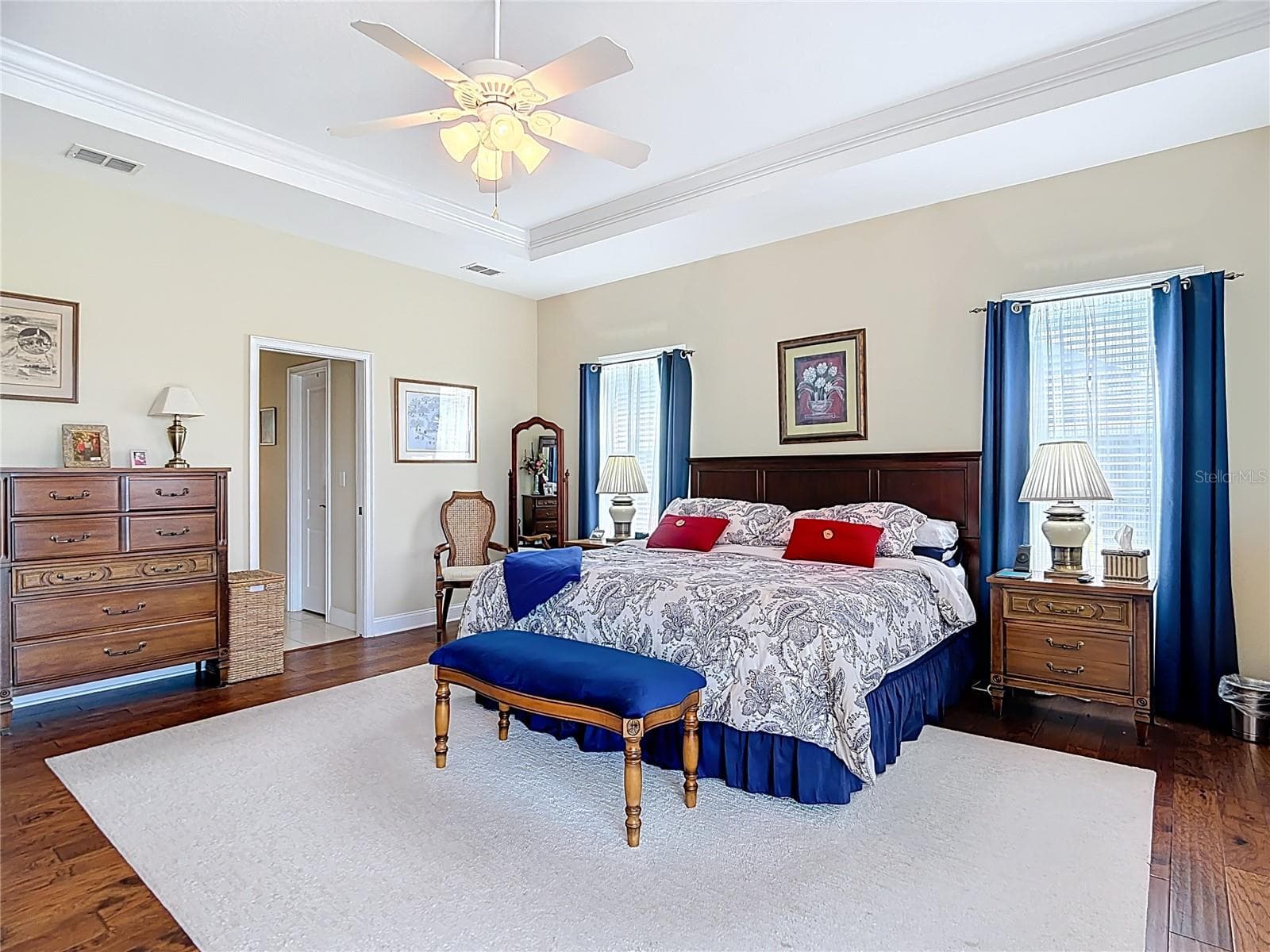 Primary Bedroom, tray ceiling - 455 OSPREY LANDING WAY, LAKELAND