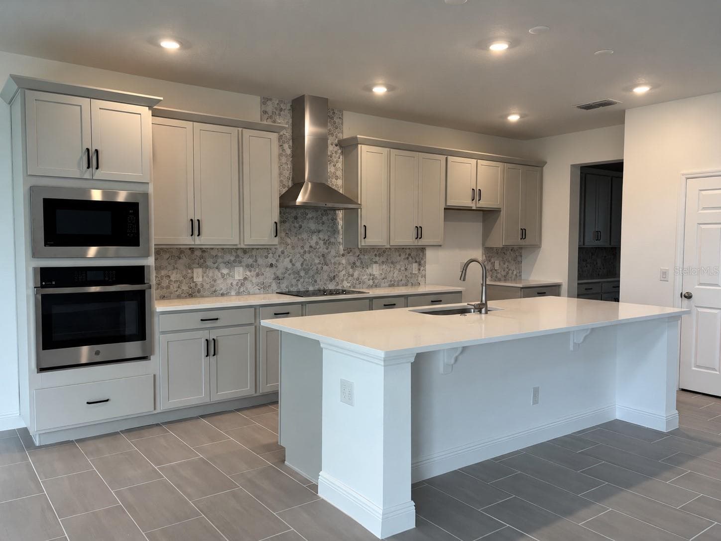 Kitchen - 7028 ROLLING GARDENS LOOP, GROVELAND