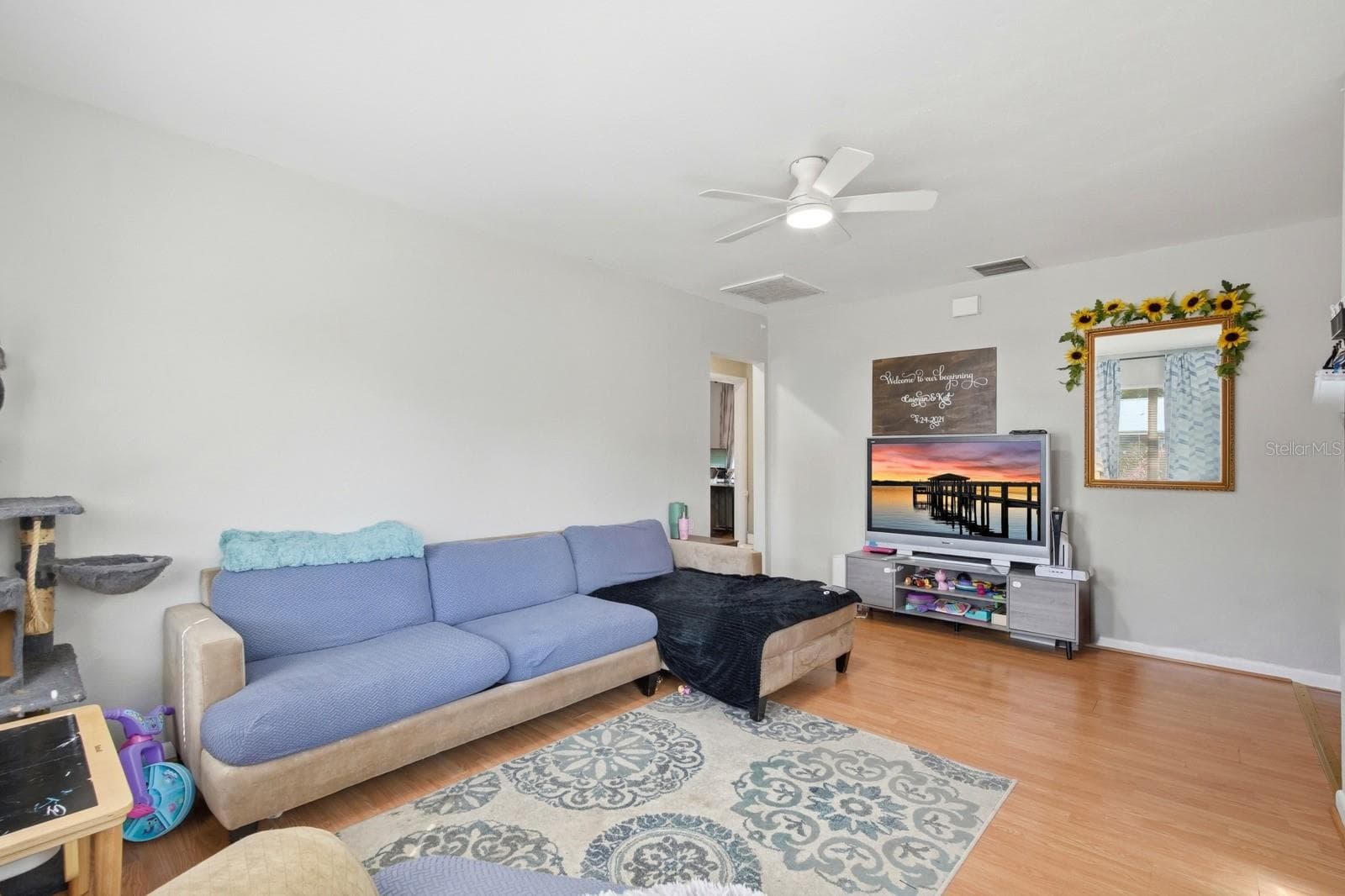 Single Family Residence at 2627 MYRTLE AVE, MIMS, photo 5 of 24