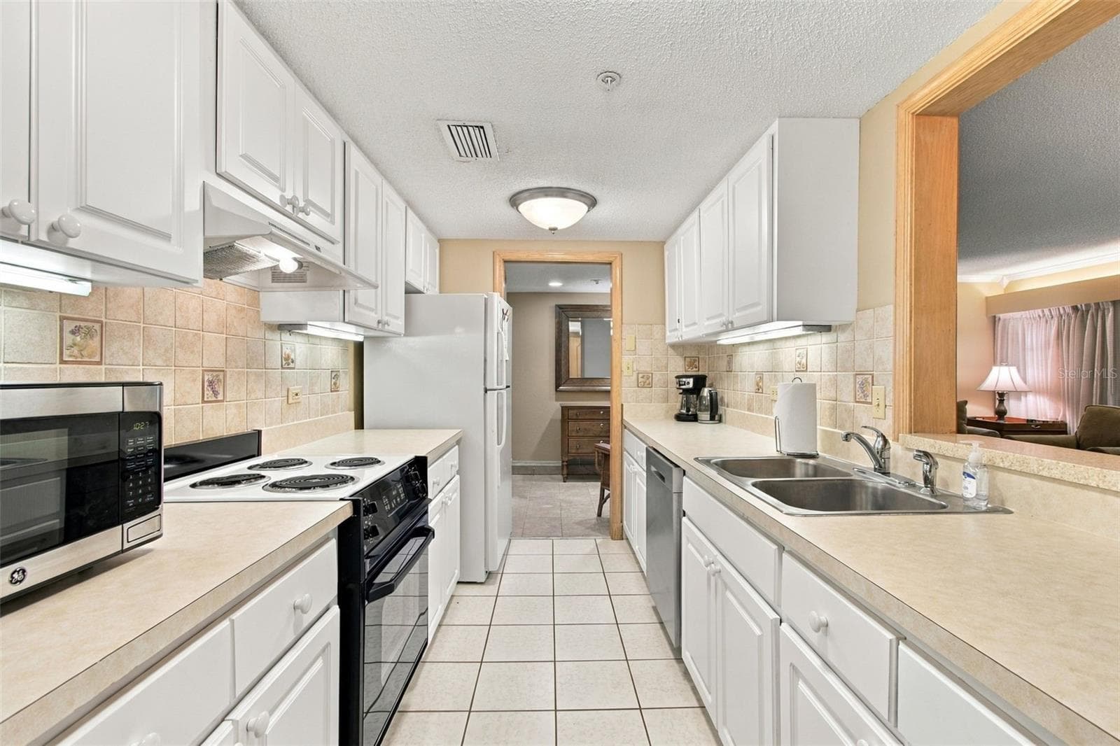 Condominium at 36750 US HIGHWAY 19 #23308, PALM HARBOR, photo 12 of 70