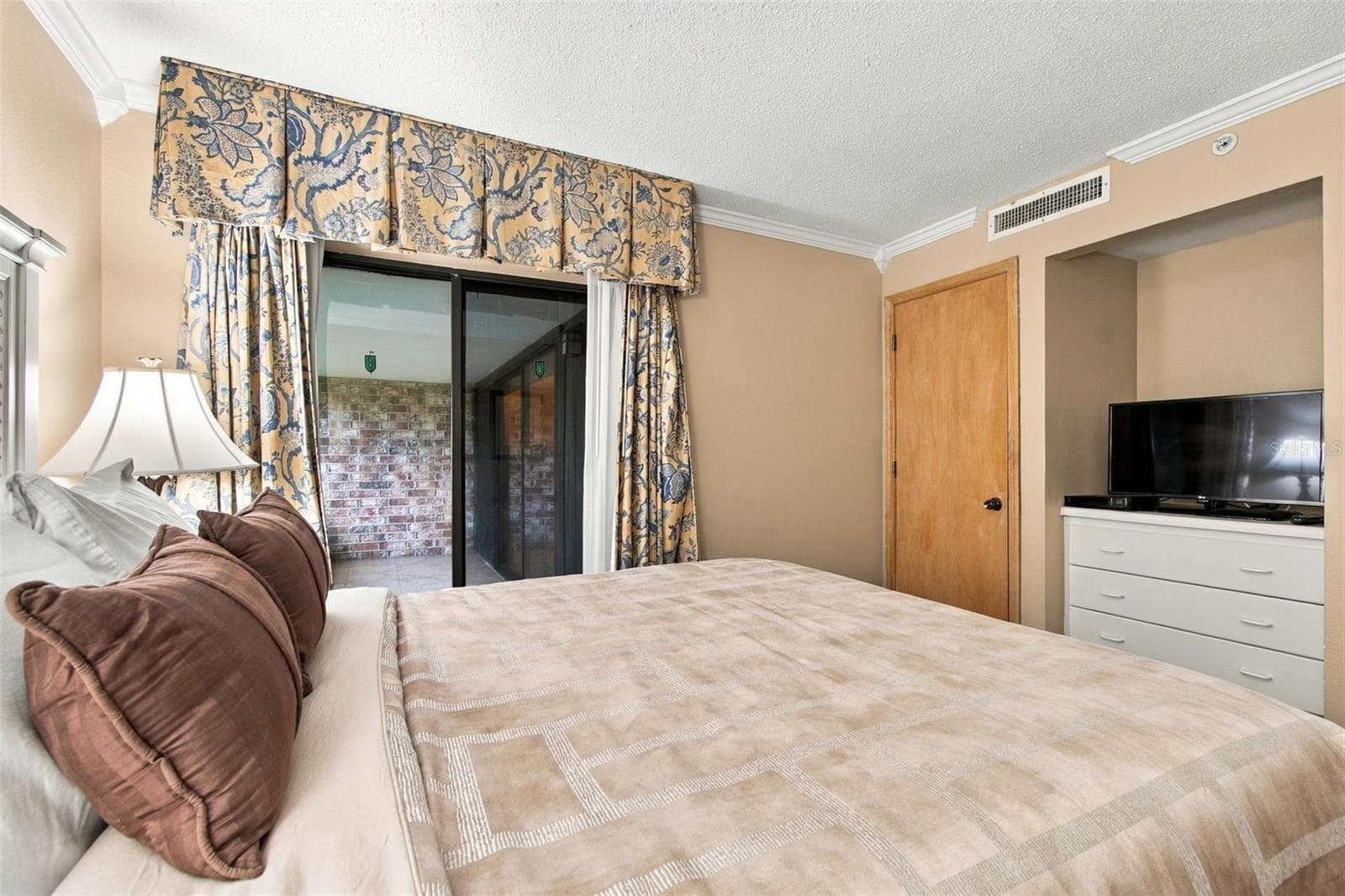 Condominium at 36750 US HIGHWAY 19 #23308, PALM HARBOR, photo 19 of 70