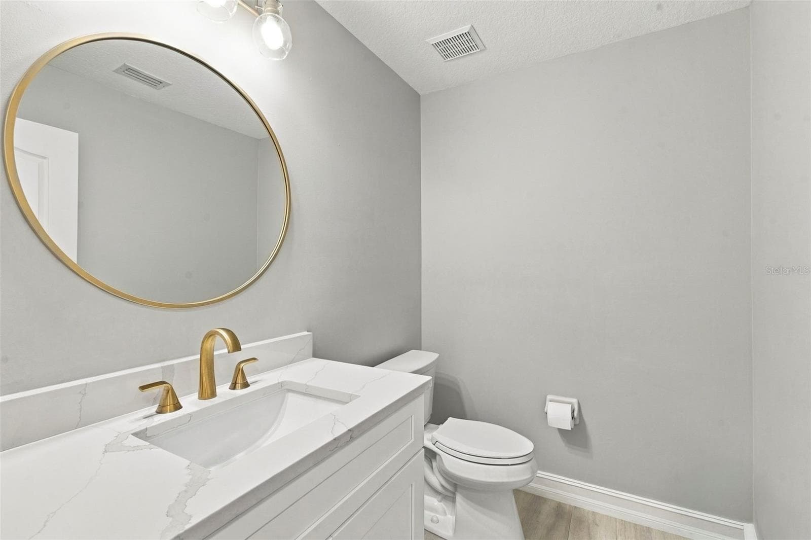 Single Family Residence at 9925 SAGO POINT DR, SEMINOLE, photo 12 of 64