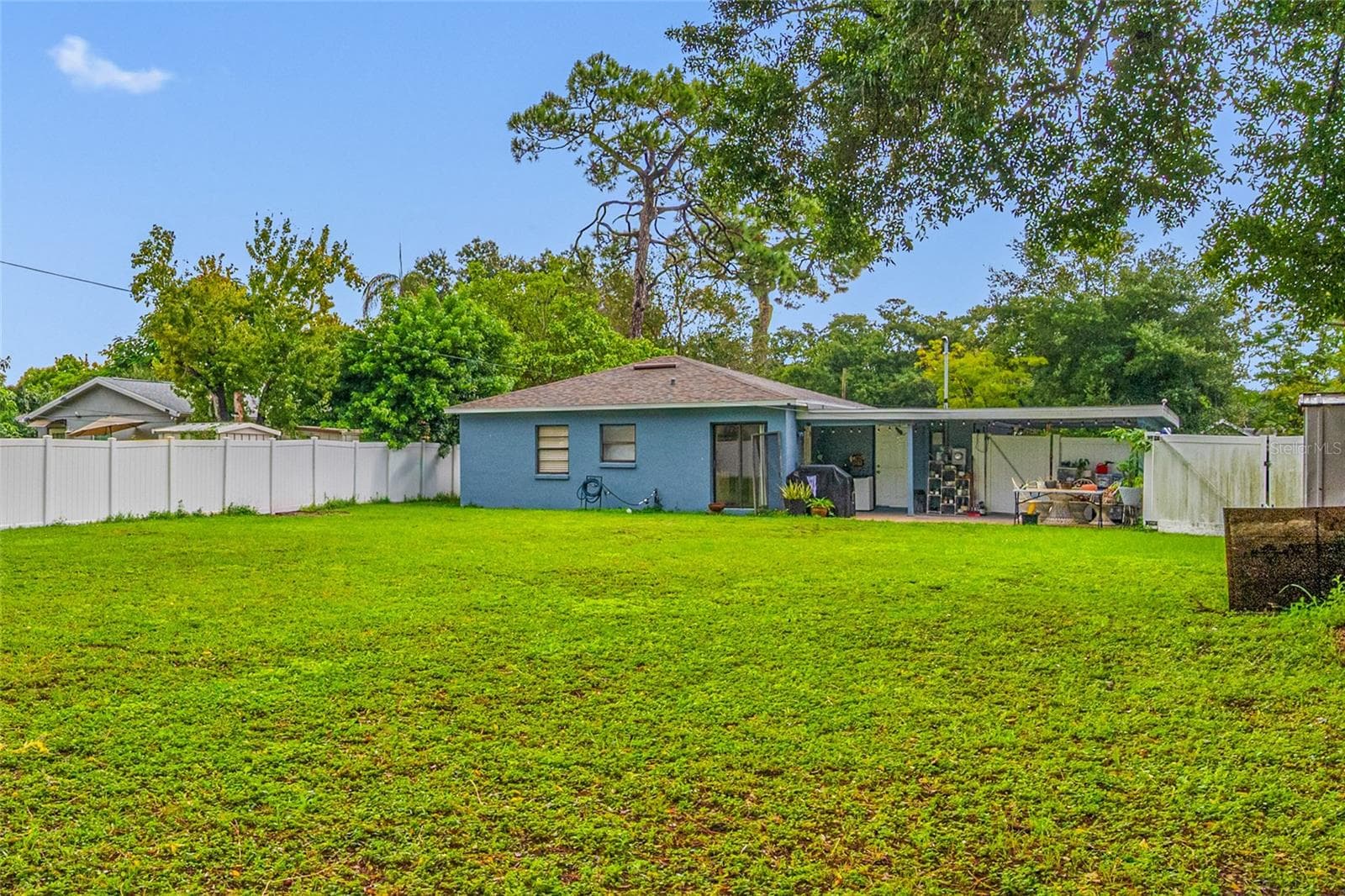 Single Family Residence at 1520 NORFOLK ST N, ST PETERSBURG, photo 23 of 24