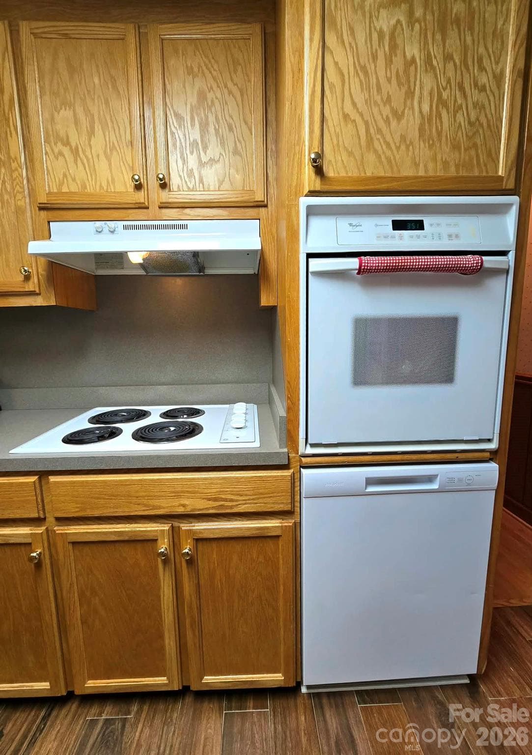 Single Family Residence at 4107 Windwood Drive, Gastonia, photo 7 of 31