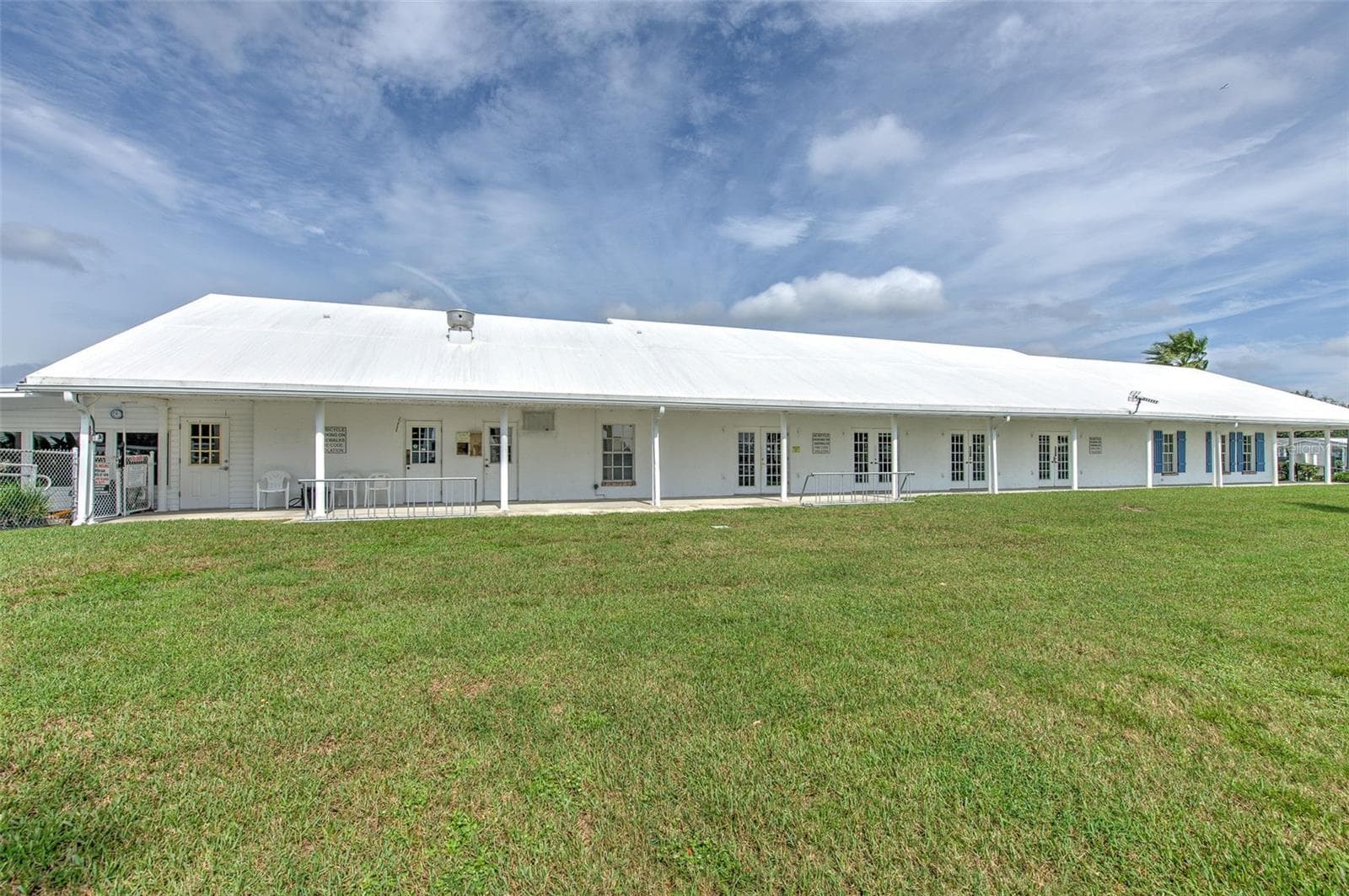 Manufactured Home at 35207 MAKENZIE ST, ZEPHYRHILLS, photo 40 of 42