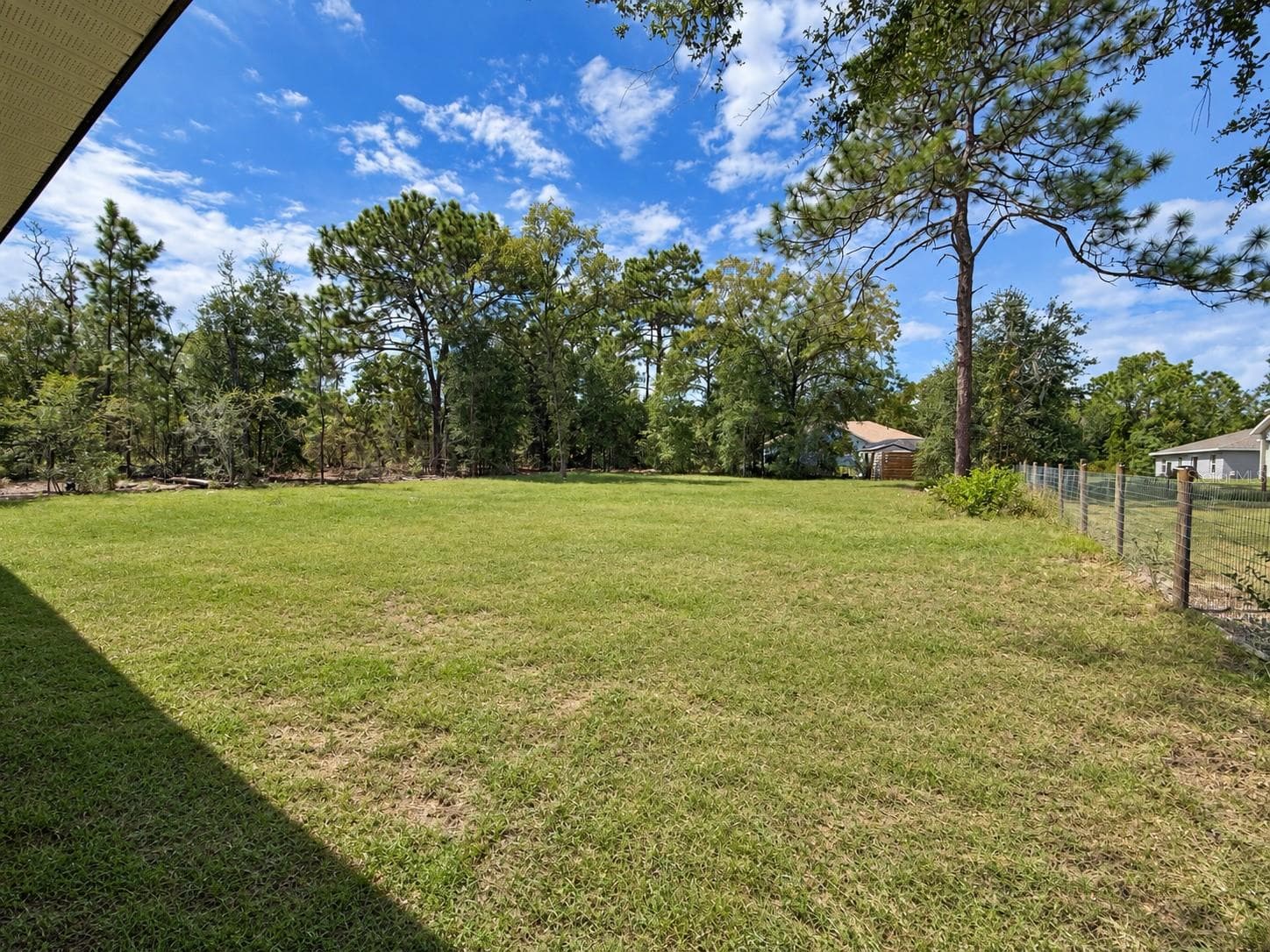Single Family Residence at 11430 N CYNTHIA TER, DUNNELLON, photo 6 of 32