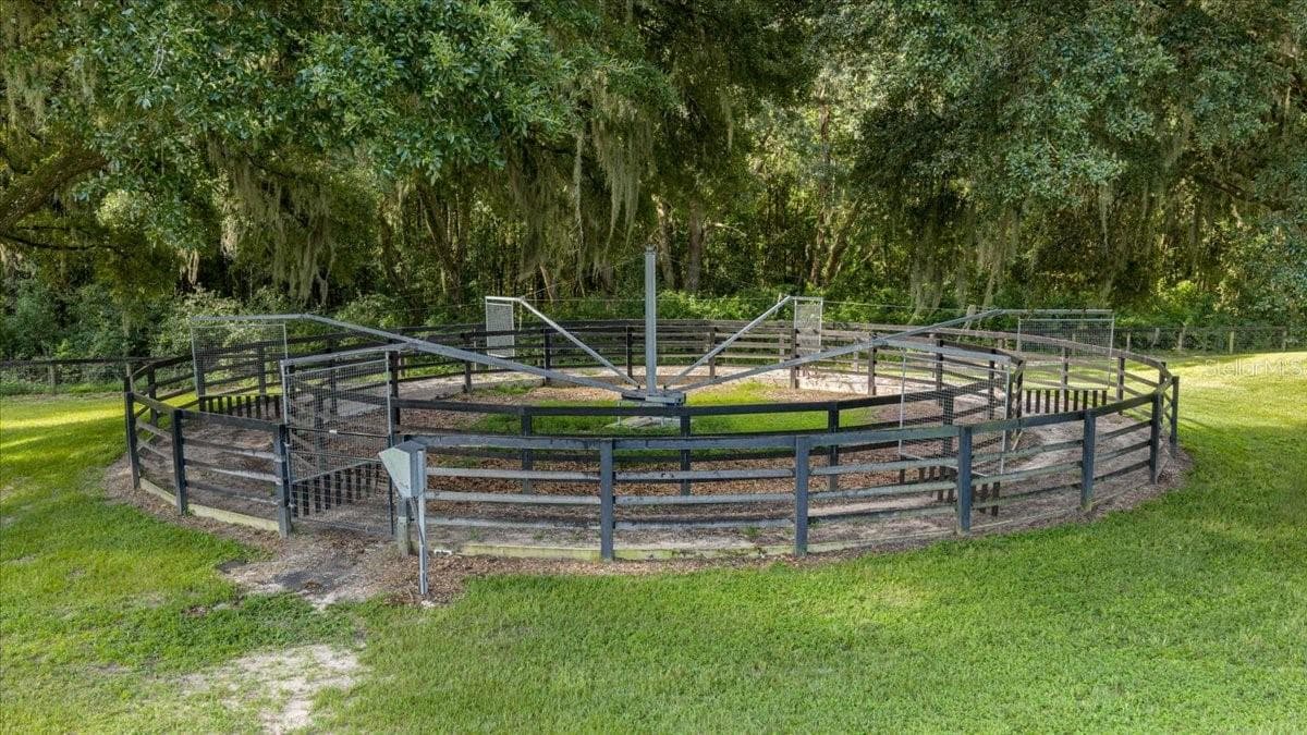 Farm at 11140 NW 160TH AVE, MORRISTON, photo 10 of 90