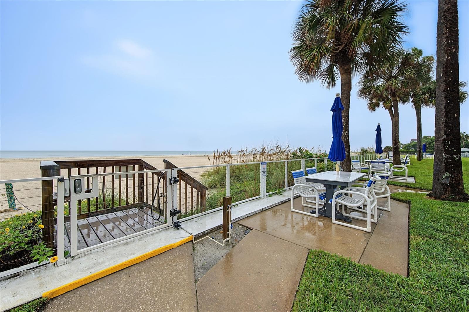 Townhouse at 17960 GULF BLVD #118, REDINGTON SHORES, photo 6 of 37