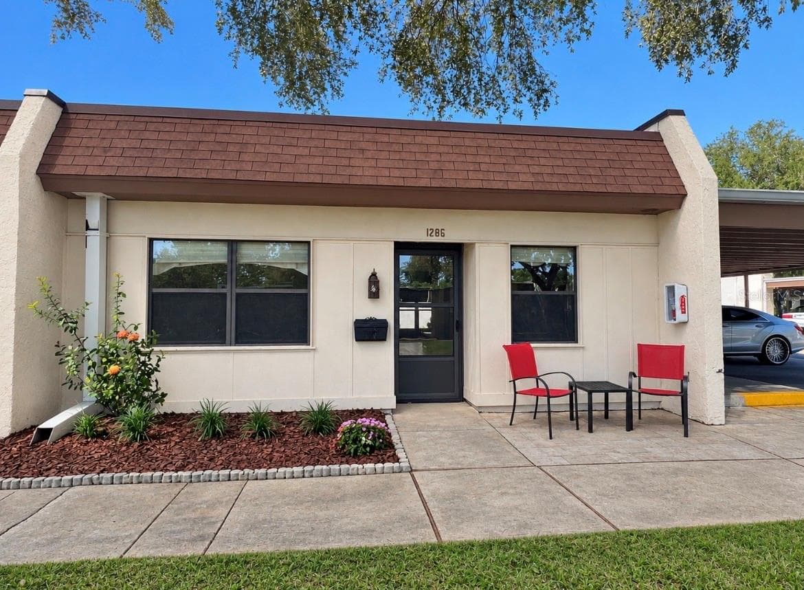 1286 MISSION HILLS BLVD