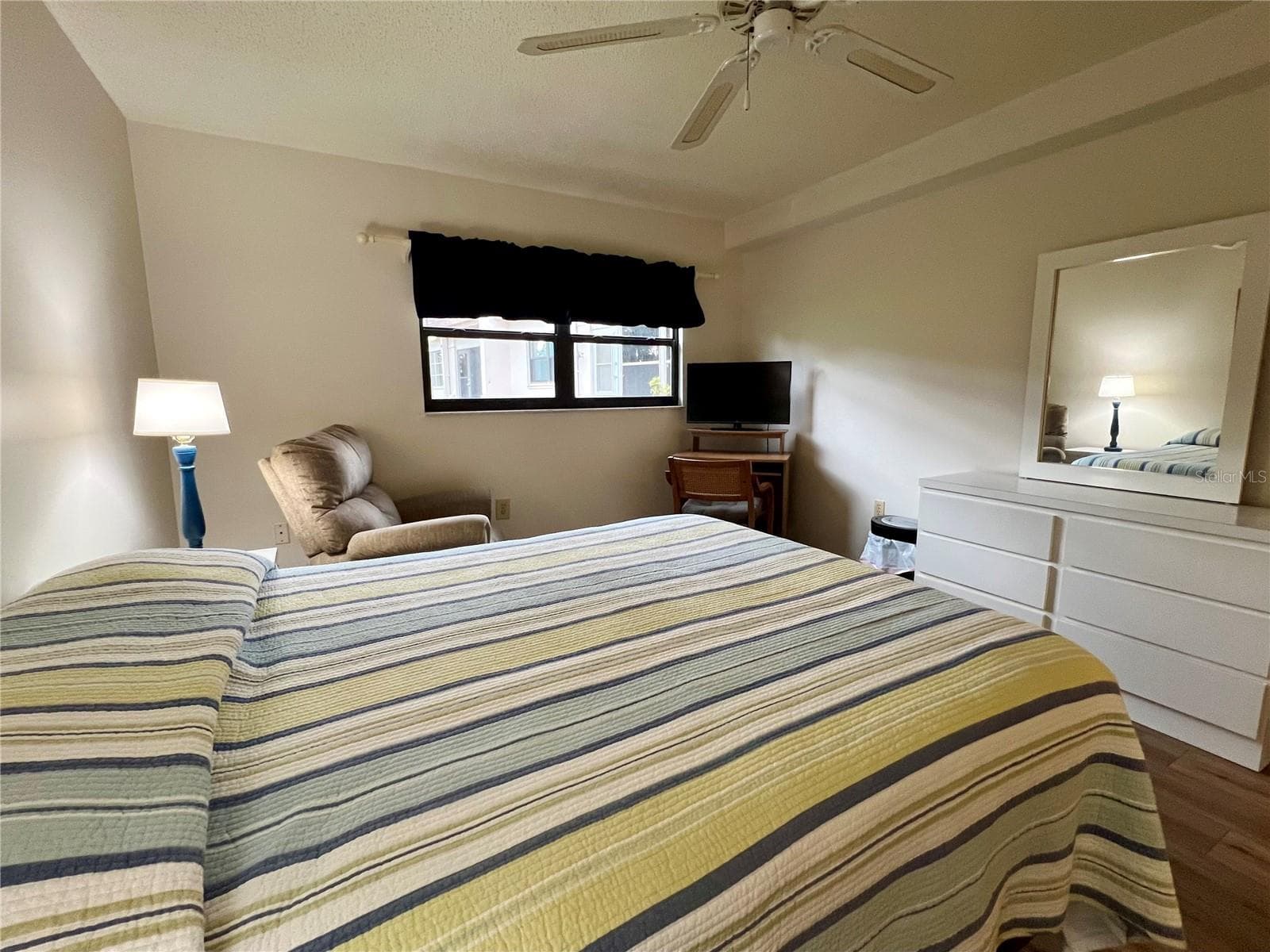 Villa at 1286 MISSION HILLS BLVD, CLEARWATER, photo 10 of 23