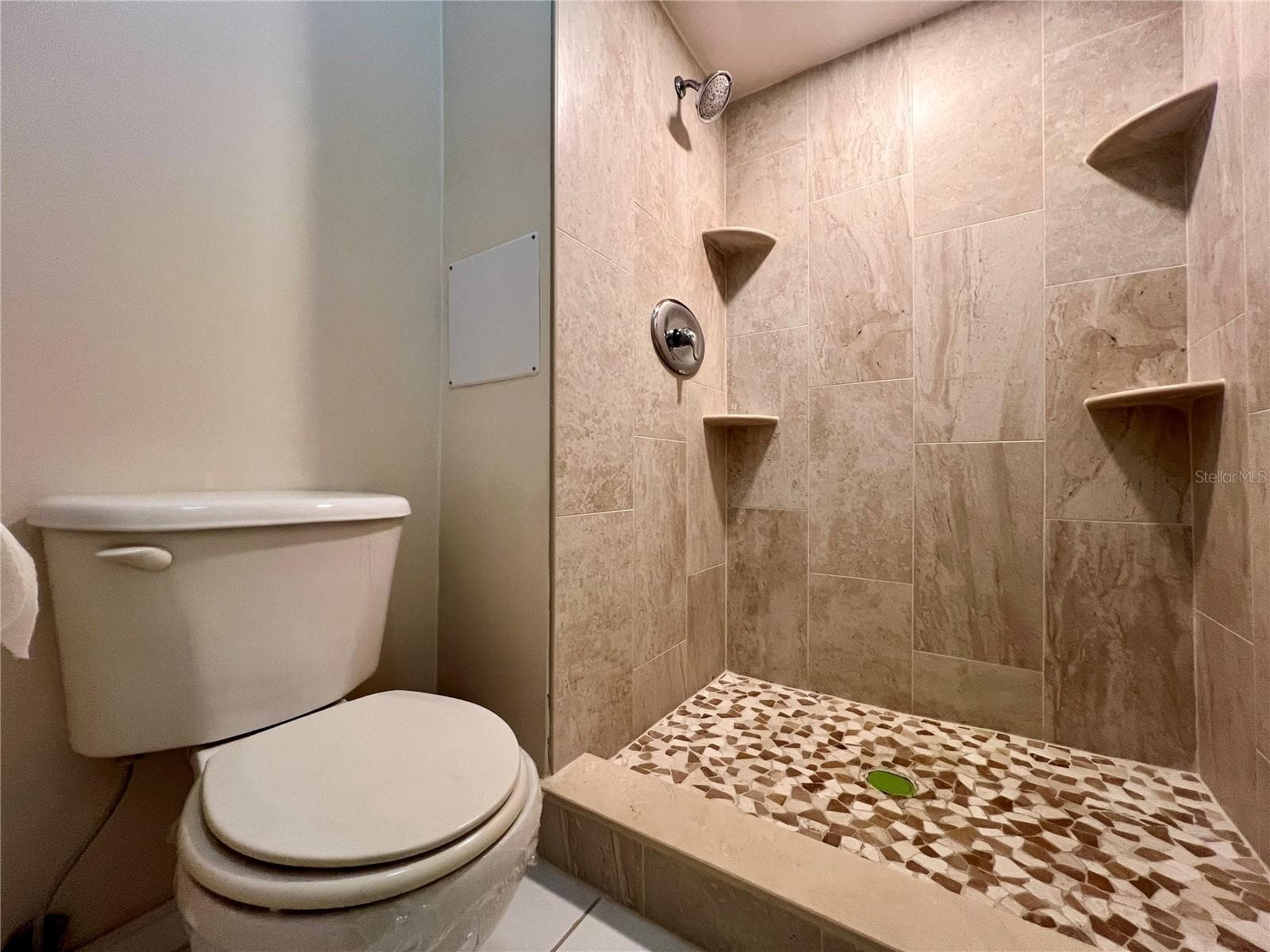 Villa at 1286 MISSION HILLS BLVD, CLEARWATER, photo 12 of 23