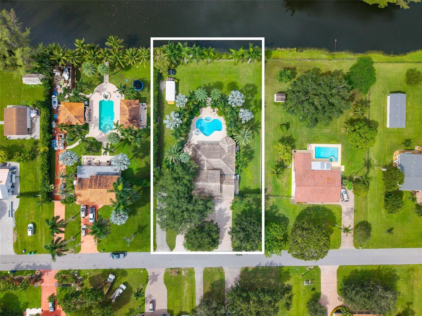 Single Family Residence at 3800 SW 137TH AVE, MIRAMAR, photo 14 of 111