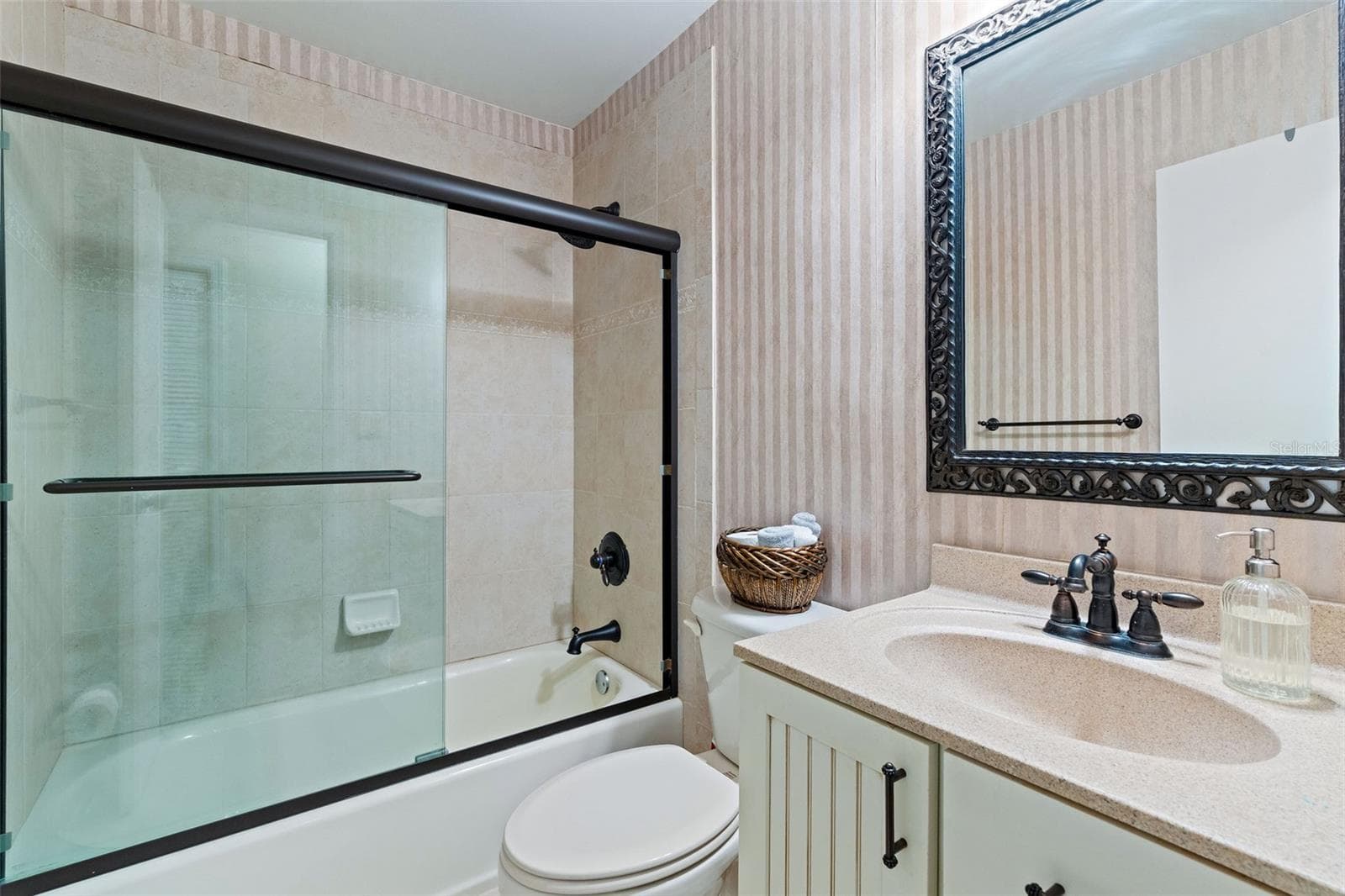3rd full bath upstairs in hallway - 3800 SW 137TH AVE, MIRAMAR
