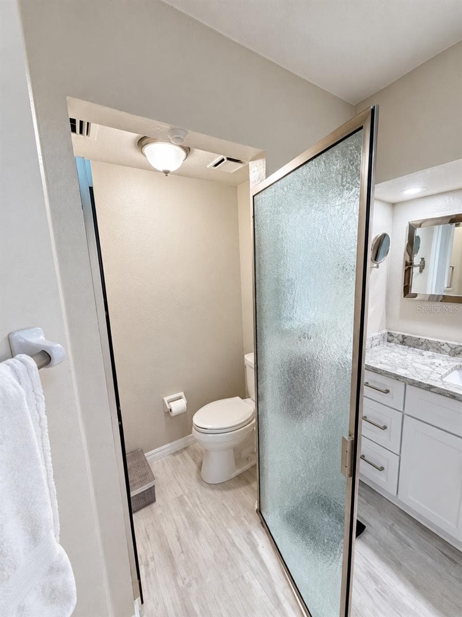 Single Family Residence at 393 VISTA WOOD DR, VENICE, photo 24 of 35