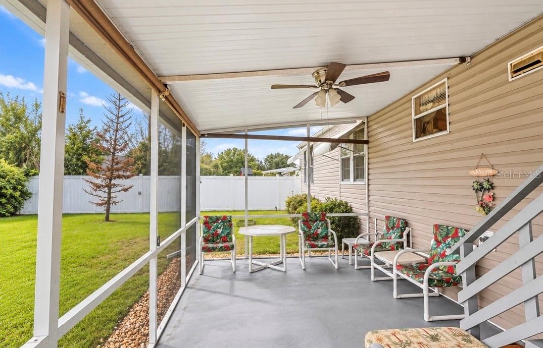 Manufactured Home at 8335 MITCHALL DR, LAKELAND, photo 4 of 25