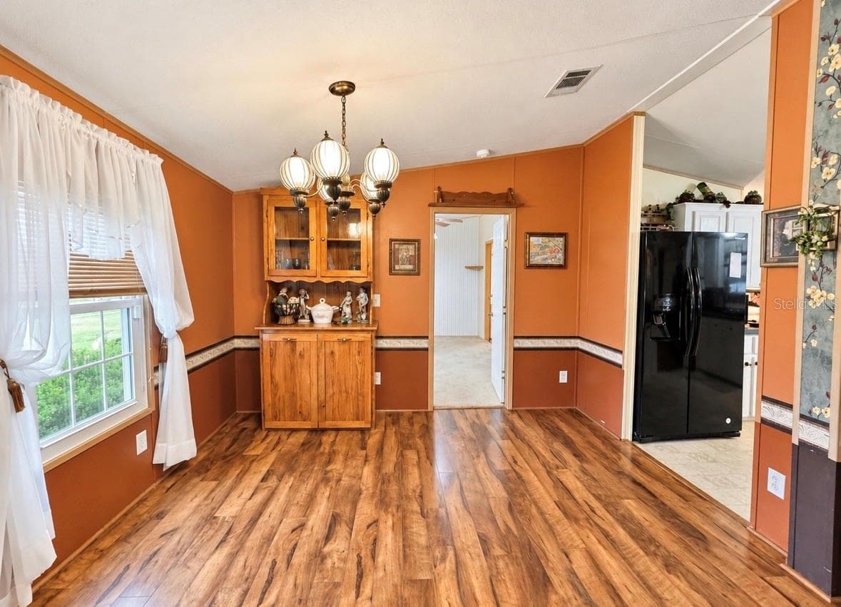 Manufactured Home at 8335 MITCHALL DR, LAKELAND, photo 14 of 25