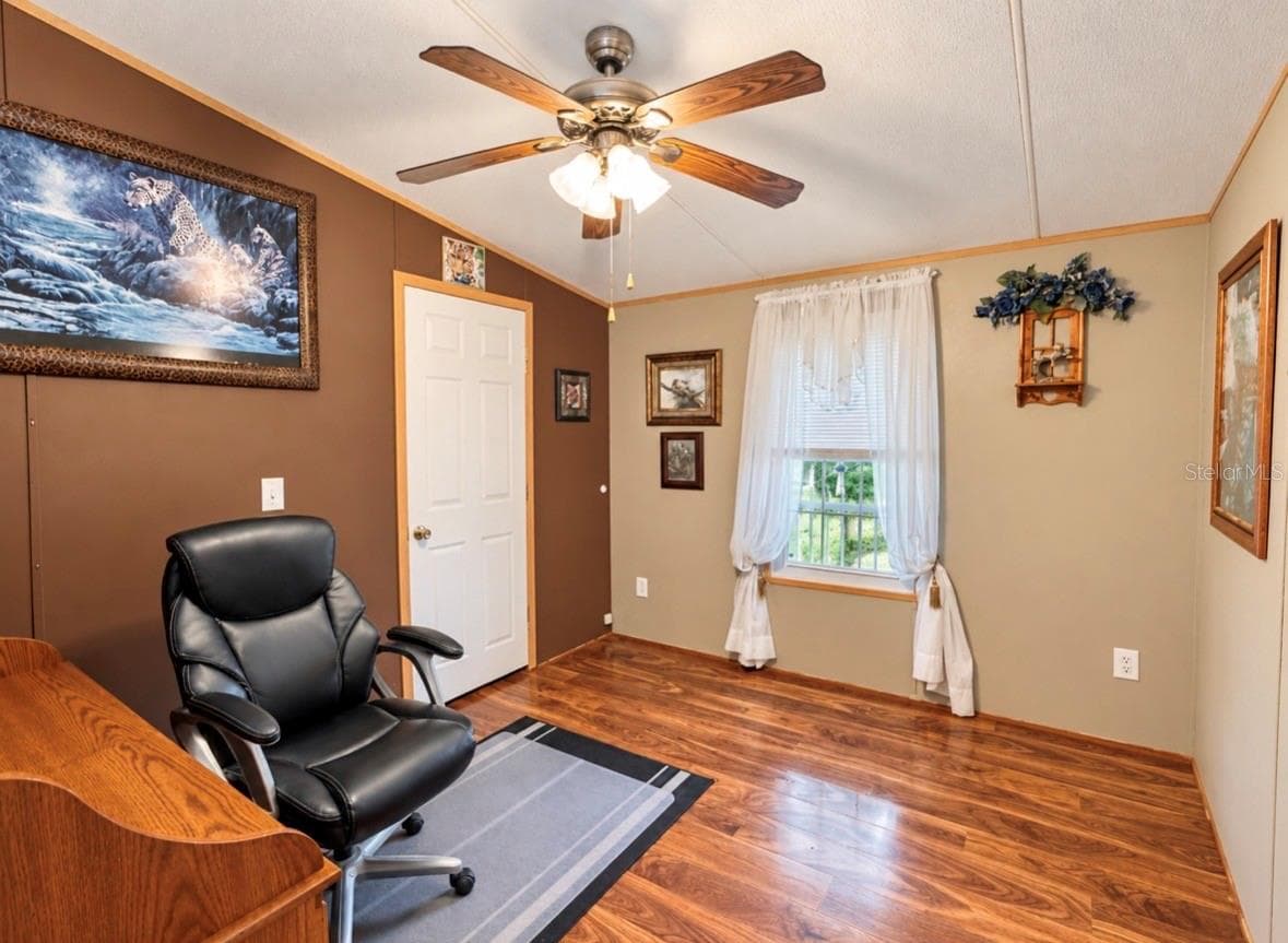 Manufactured Home at 8335 MITCHALL DR, LAKELAND, photo 20 of 25