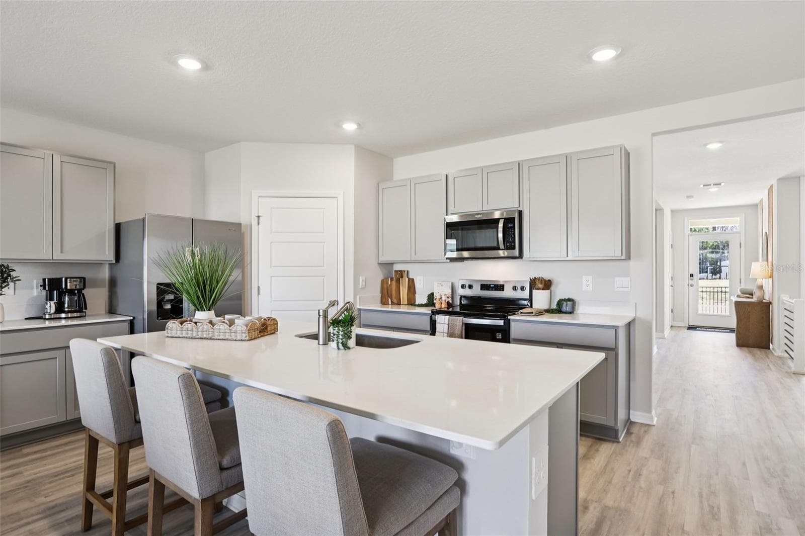 Single Family Residence at 143 FLAG LILLY LN, UMATILLA, photo 6 of 28