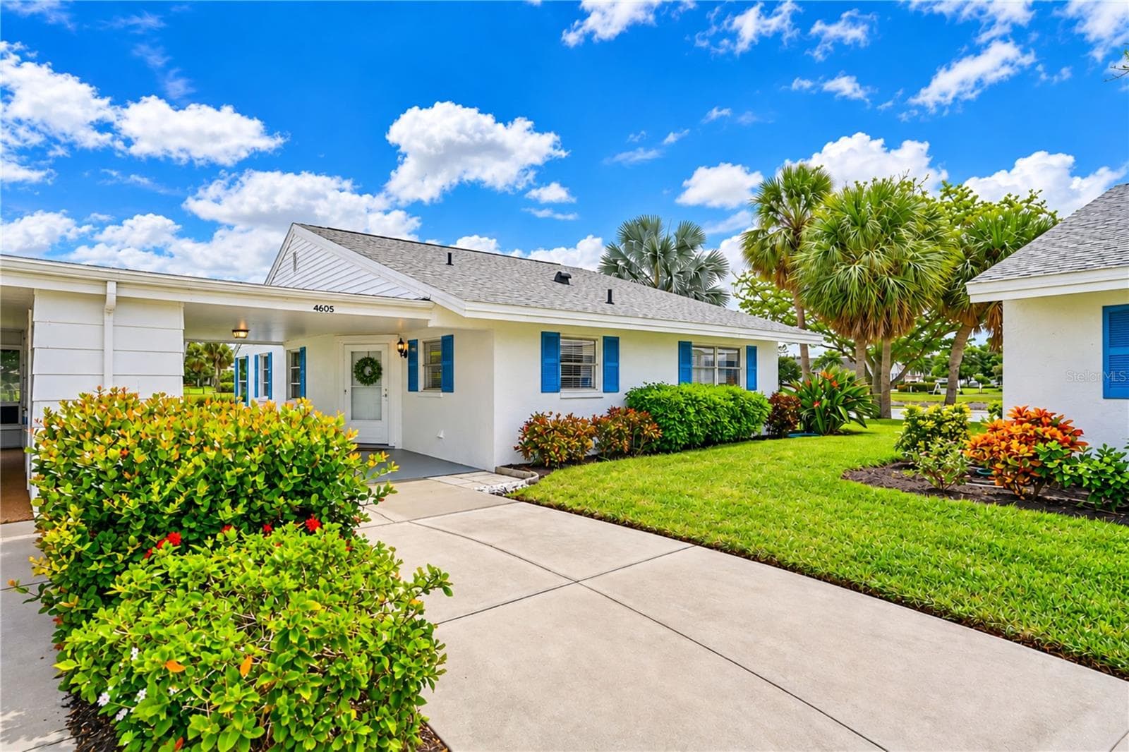 Condominium at 4605 LEXINGTON CIR, BRADENTON, photo 6 of 70