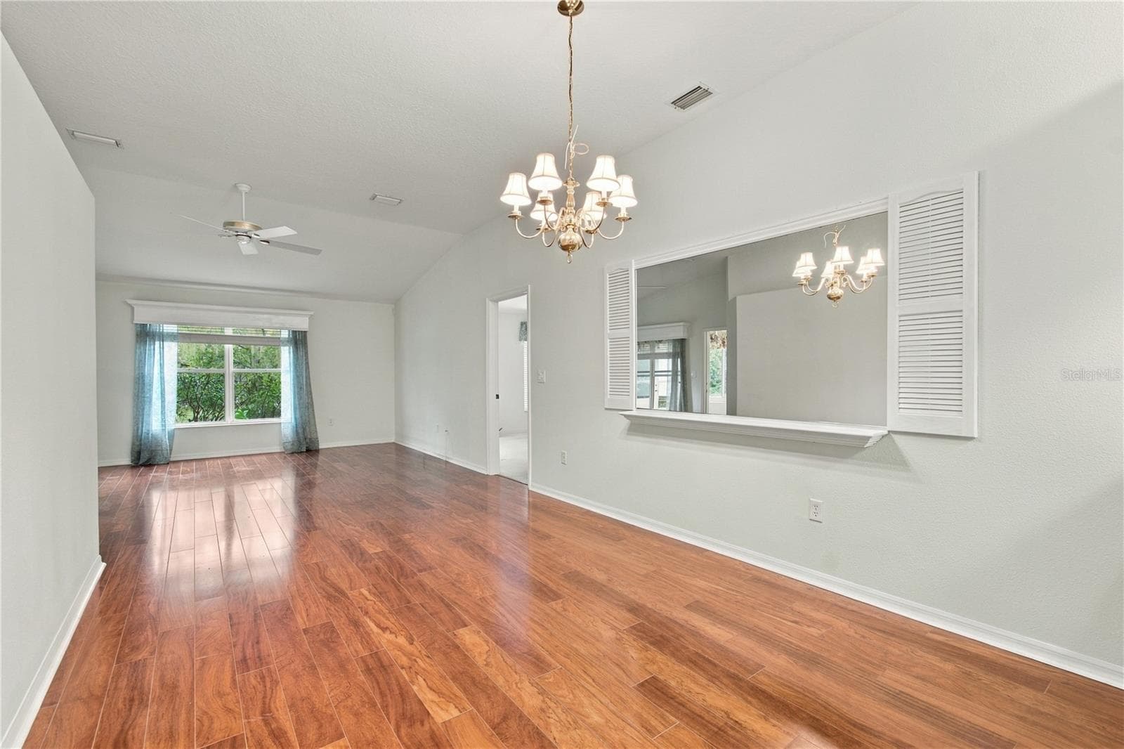 Single Family Residence at 11508 BLOOMINGTON CT, NEW PORT RICHEY, photo 9 of 90