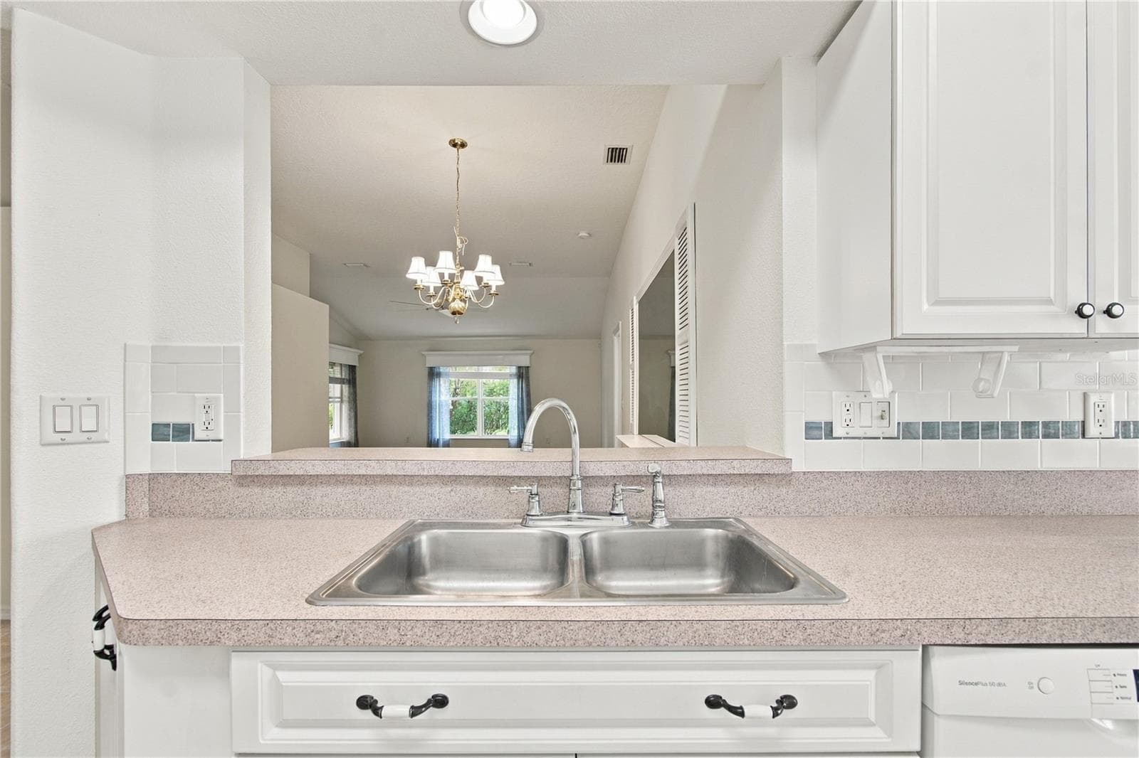 Single Family Residence at 11508 BLOOMINGTON CT, NEW PORT RICHEY, photo 17 of 90