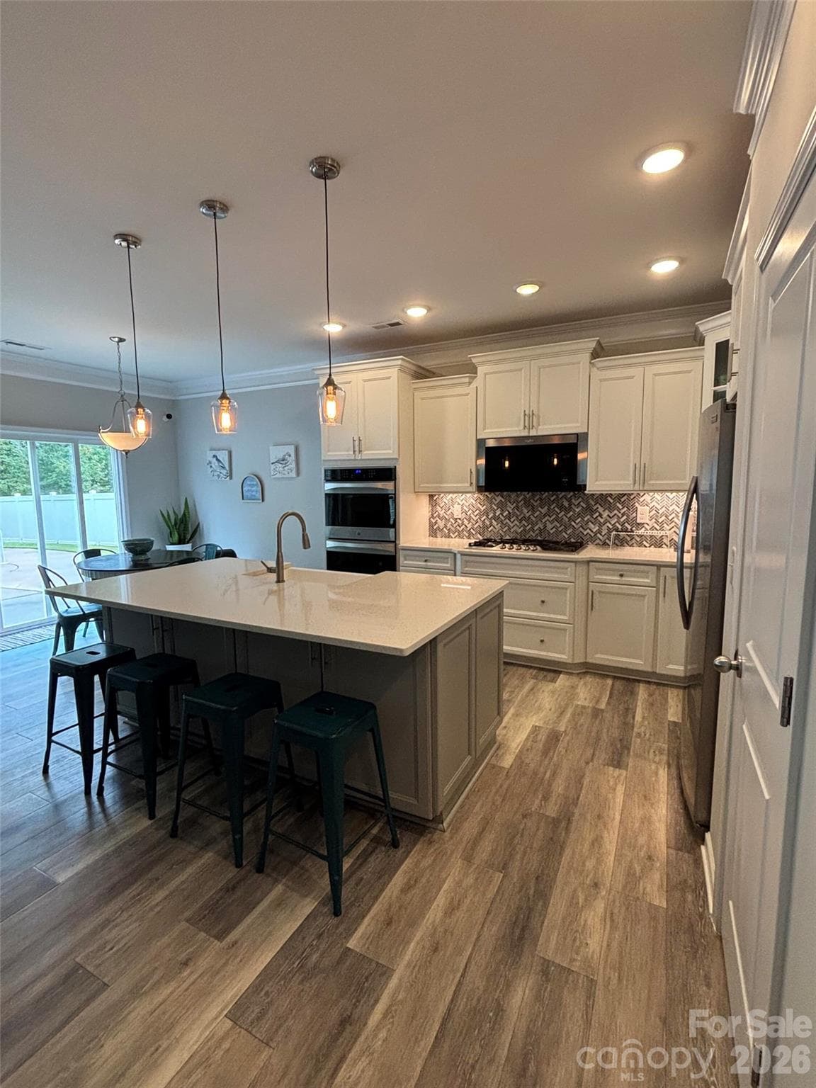 Single Family Residence at 5057 Devonshire Road, Denver, photo 13 of 25