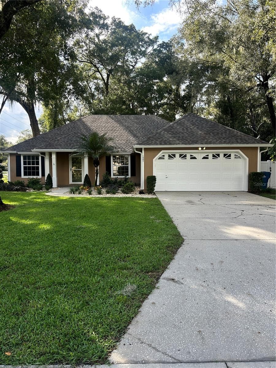 1901 KNOLTON AVE ORANGE CITY FL 3 BEDROOM/3 BATH SPLIT PLAN - 1901 KNOLTON AVE, ORANGE CITY