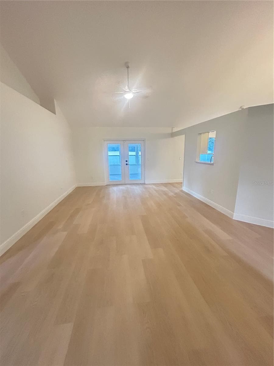 LIVING ROOM - 1901 KNOLTON AVE, ORANGE CITY
