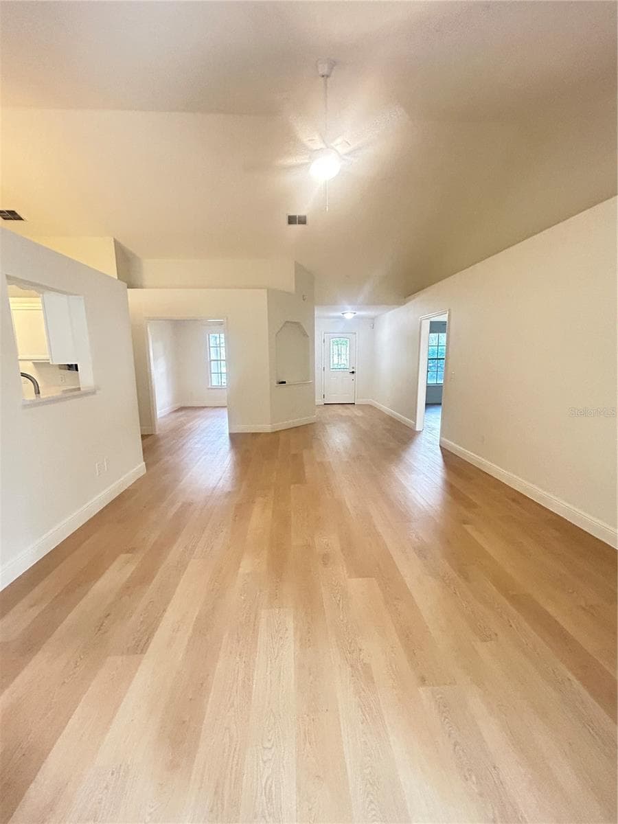 LIVING ROOM - 1901 KNOLTON AVE, ORANGE CITY