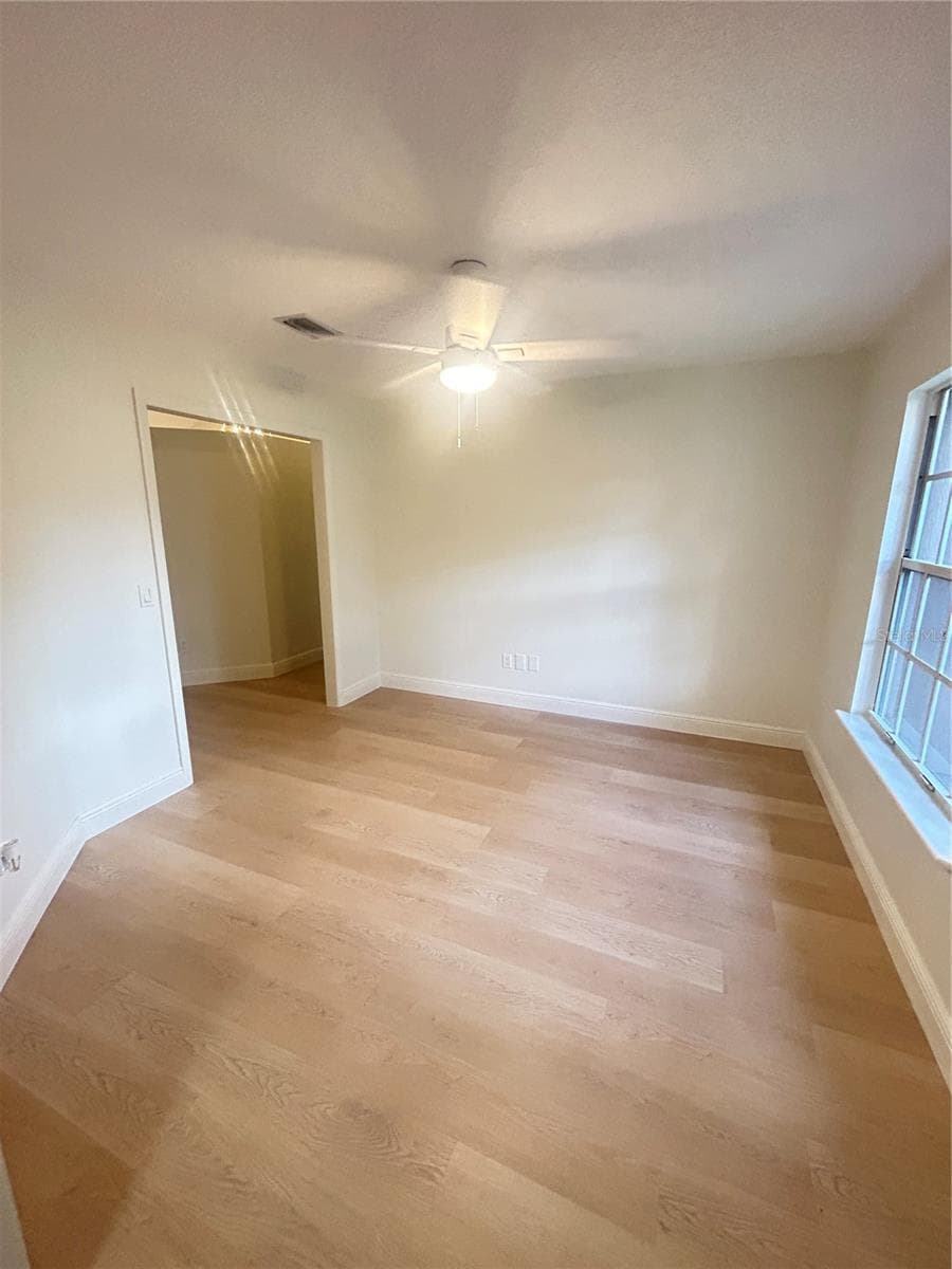 DINING AREA - 1901 KNOLTON AVE, ORANGE CITY