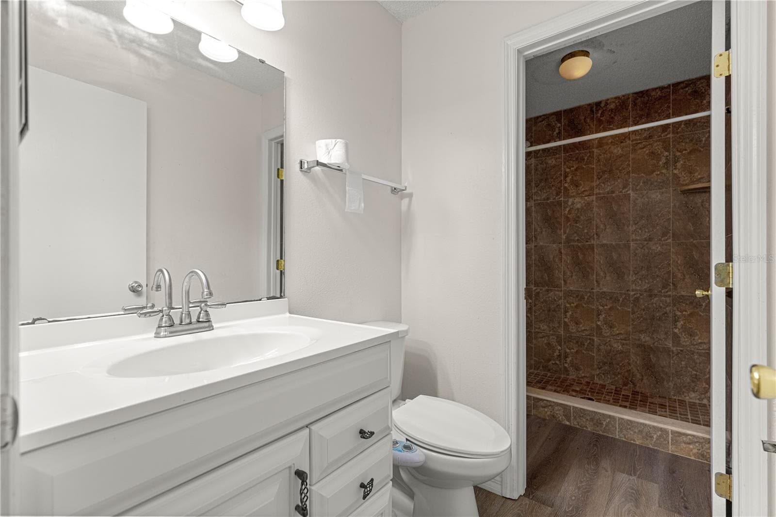 Condominium at 507 FAIRWAYS LN #A, OCALA, photo 15 of 33