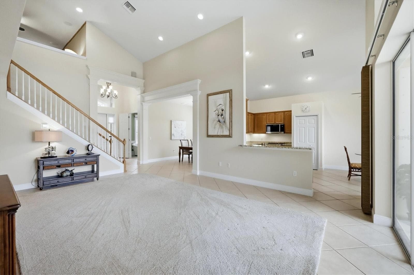 Single Family Residence at 23901 WAVERLY CIR, VENICE, photo 13 of 86