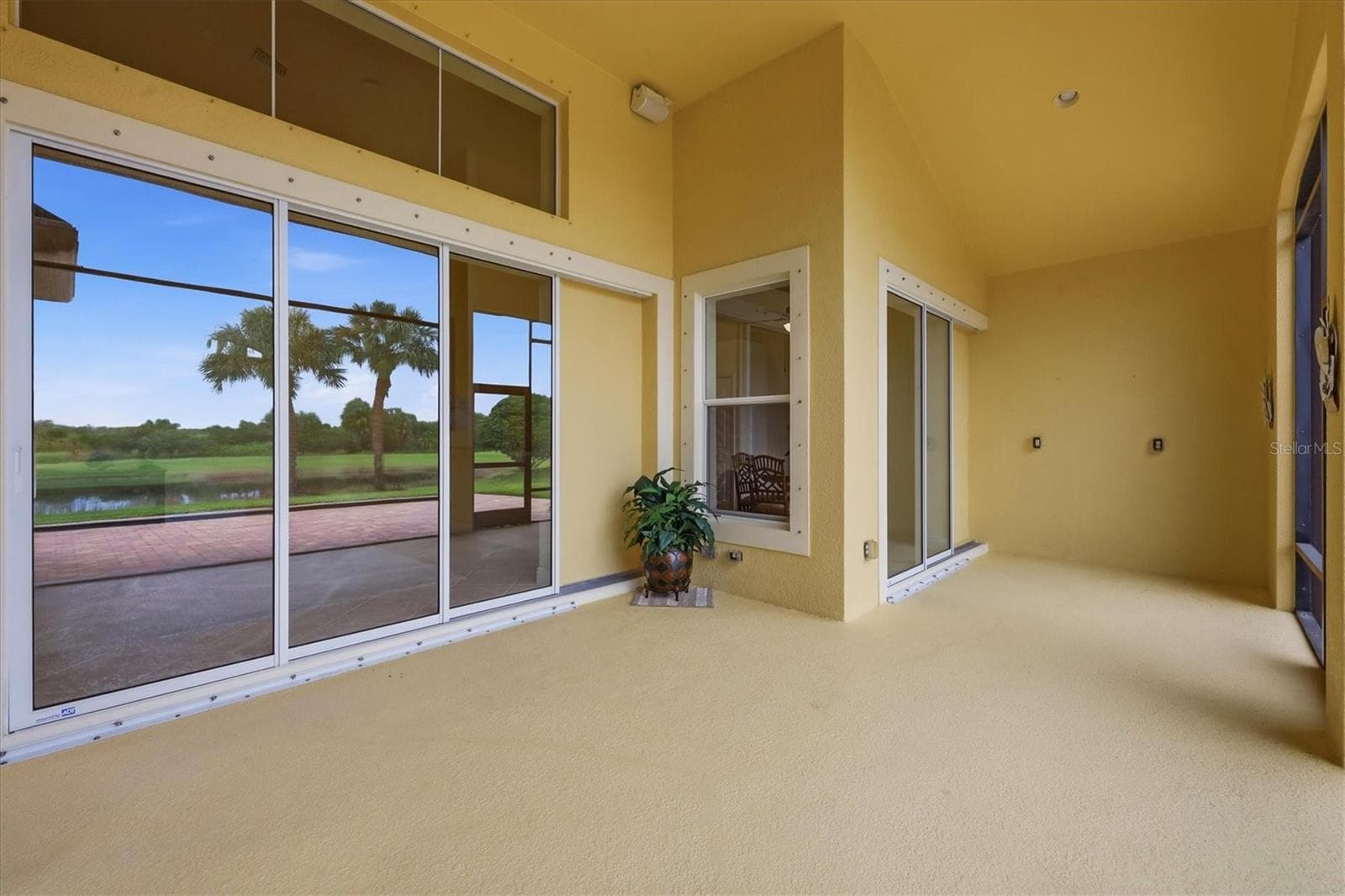 Single Family Residence at 23901 WAVERLY CIR, VENICE, photo 40 of 86