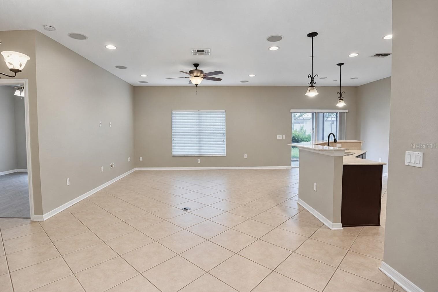 Single Family Residence at 15244 COPPER LOOP, BROOKSVILLE, photo 6 of 32