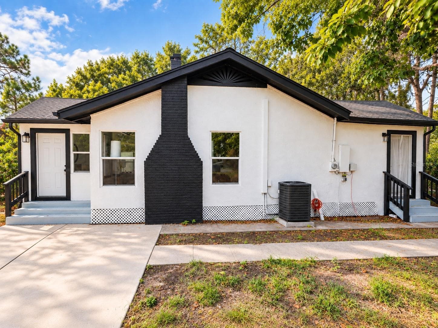 Single Family Residence at 1843 QUINCY ST S, ST PETERSBURG, photo 3 of 26