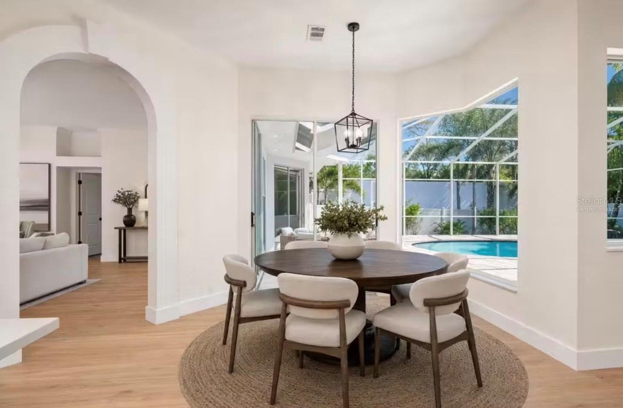 Virtually staged - 4730 WRENTHAM PL, PALM HARBOR