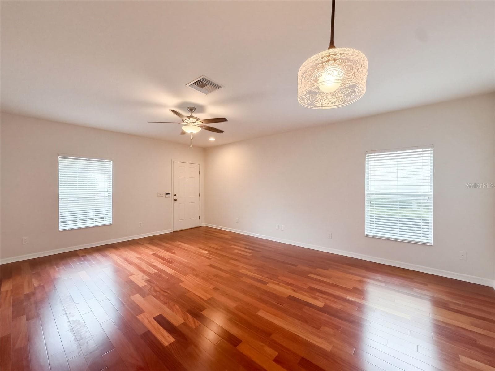 Townhouse at 16315 SWAN VIEW CIR, ODESSA, photo 7 of 18