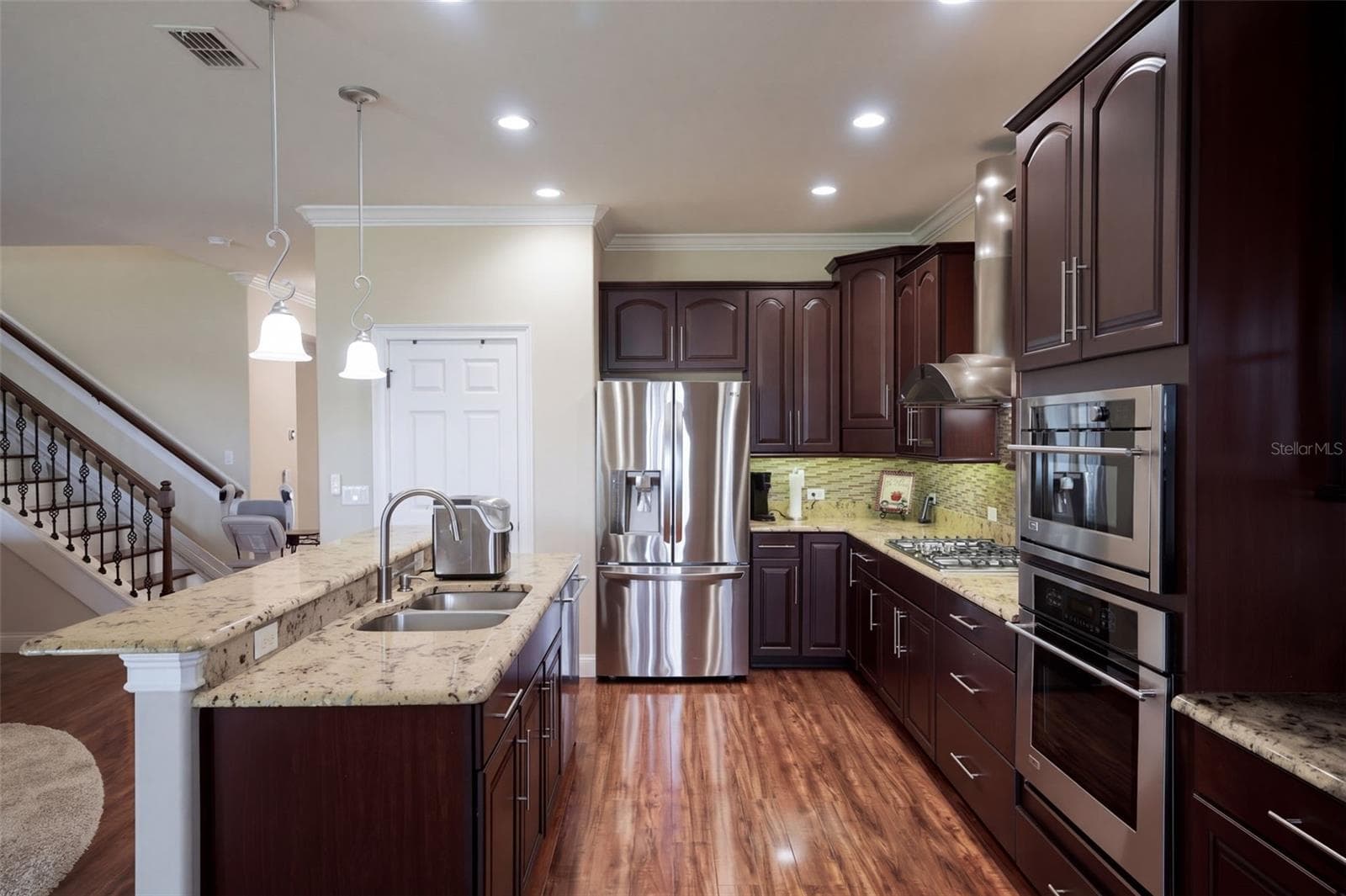 Single Family Residence at 820 STEPHENS PASS CV, LAKE MARY, photo 12 of 40