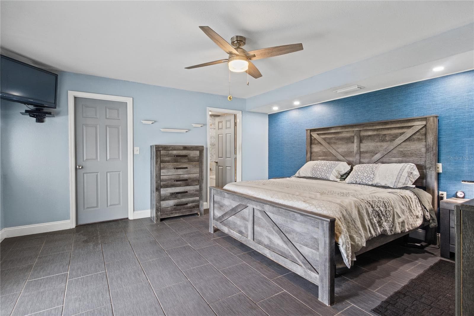Single Family Residence at 1815 KAREN BLVD, SEBRING, photo 6 of 16