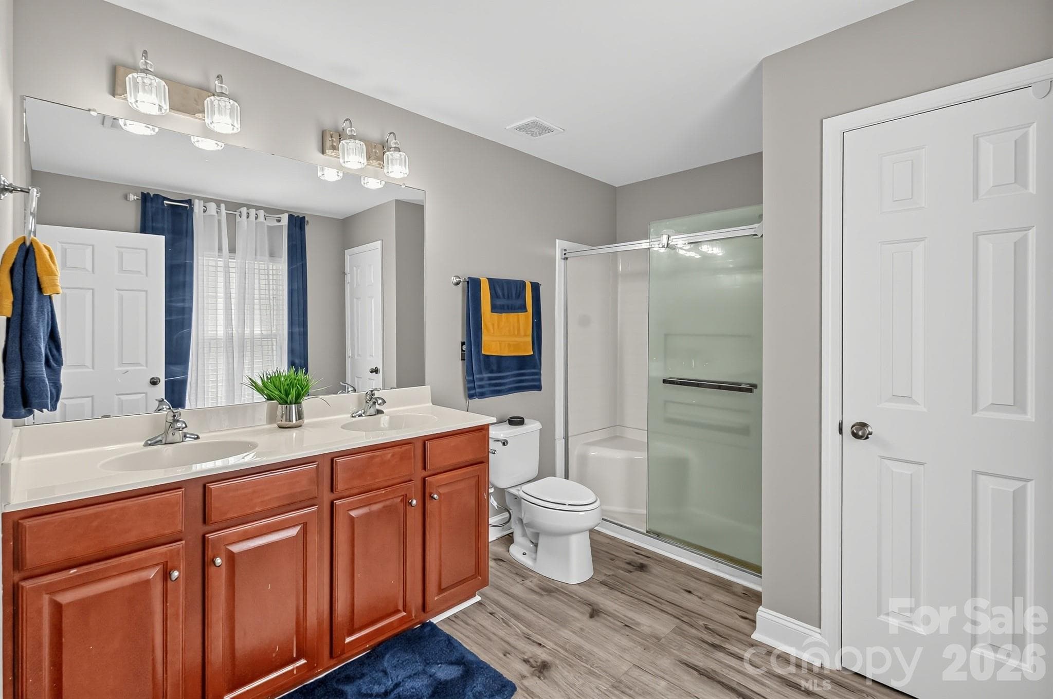 Single Family Residence at 210 Lylic Woods Drive, Fort Mill, photo 18 of 22
