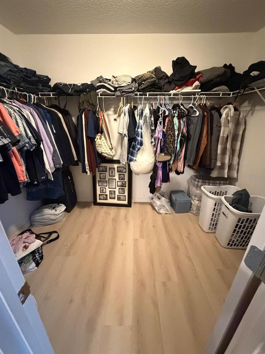 master closet - 15549 GEMINI DR, MASCOTTE