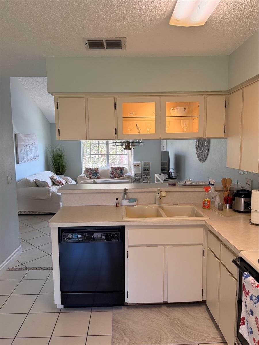 Condominium at 4805 SUNNYBROOK DR #26, NEW PORT RICHEY, photo 11 of 22