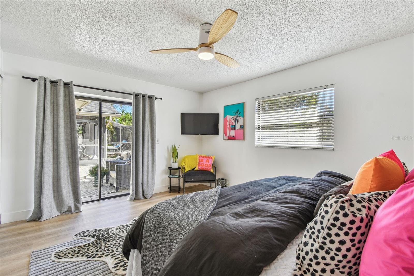 Single Family Residence at 380 FERNSHIRE CT, PALM HARBOR, photo 19 of 34