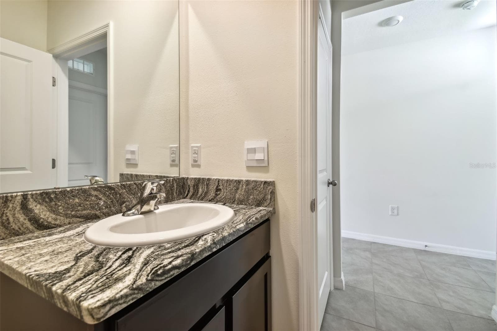 Single Family Residence at 2774 COMMON FIG RUN, WESLEY CHAPEL, photo 15 of 52