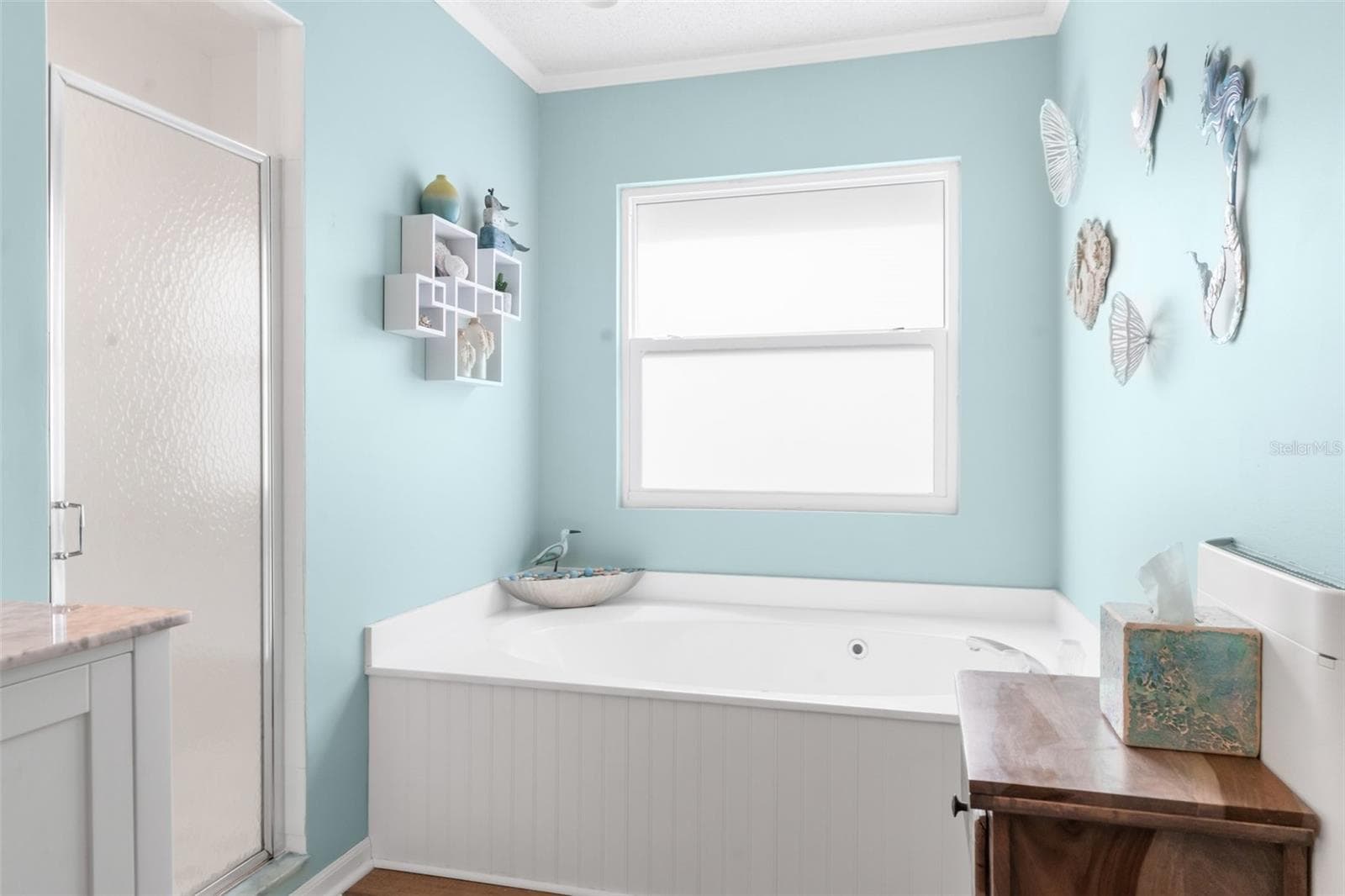 Owner's Suite Bathroom. Located on second story. - 6029 BAYWAY CT, NEW PORT RICHEY