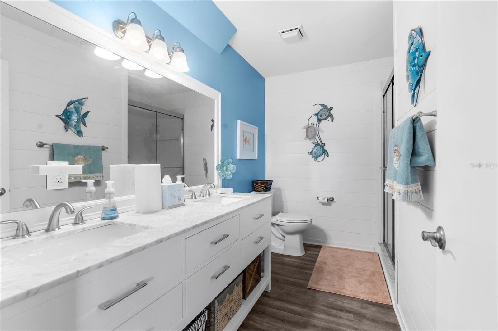 First floor full 3rd bathroom - 6029 BAYWAY CT, NEW PORT RICHEY