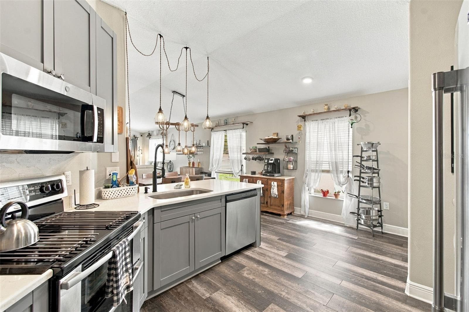Single Family Residence at 15412 QUAIL WOODS PL, RUSKIN, photo 23 of 60