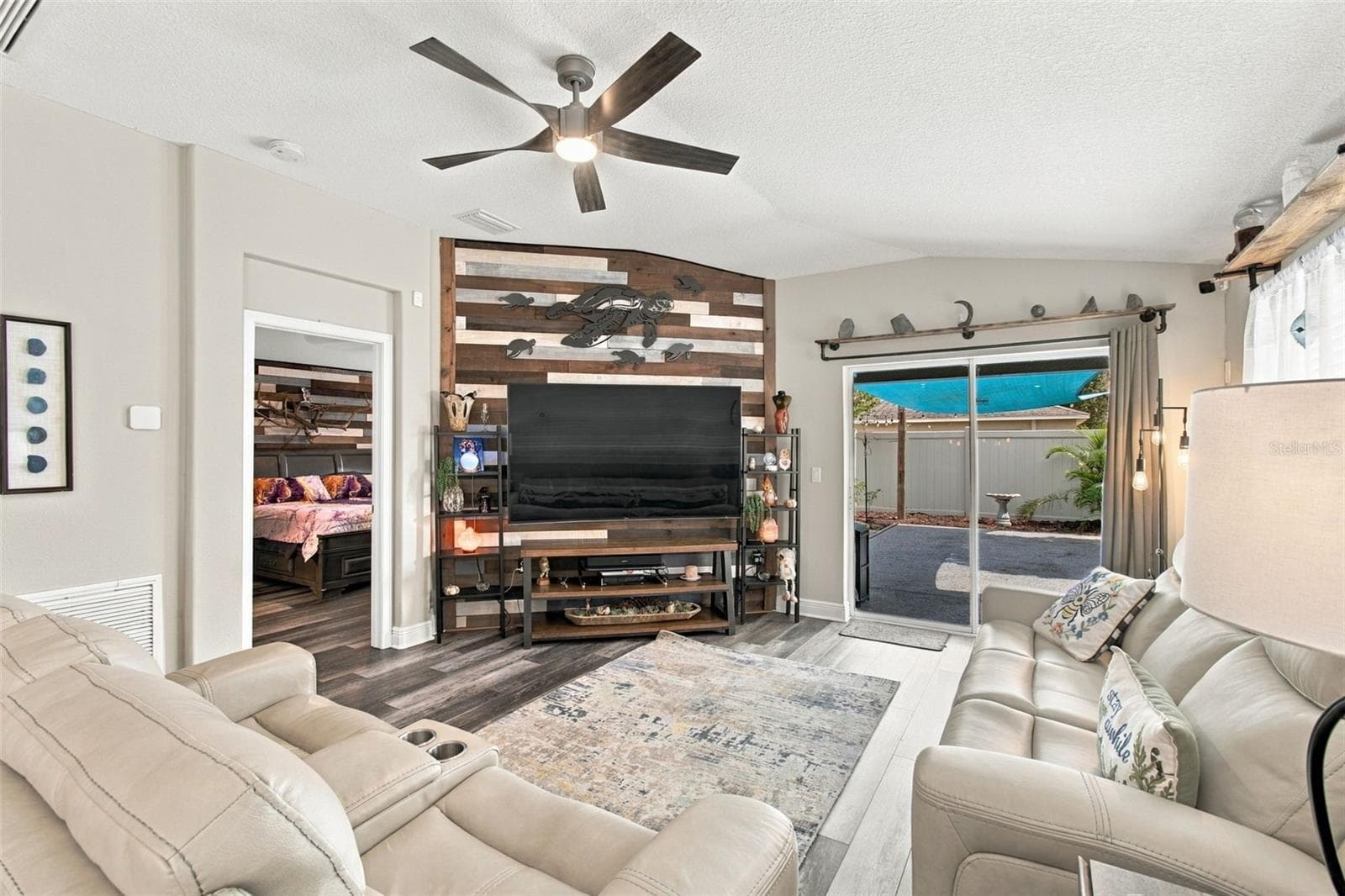 Single Family Residence at 15412 QUAIL WOODS PL, RUSKIN, photo 25 of 60