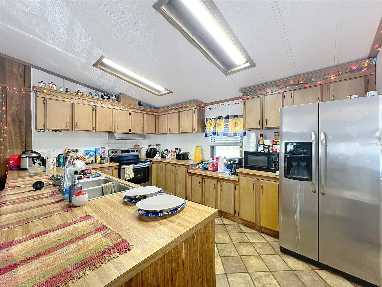Manufactured Home at 45797 OHIO ST, PAISLEY, photo 13 of 28